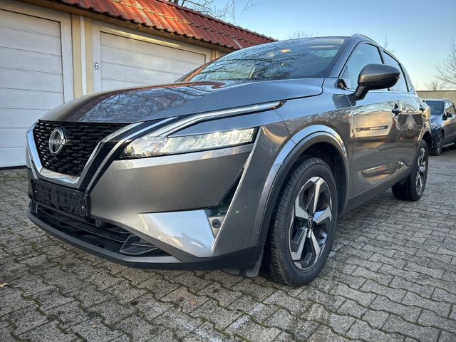 Nissan Qashqai Visia Panorama LED Navi