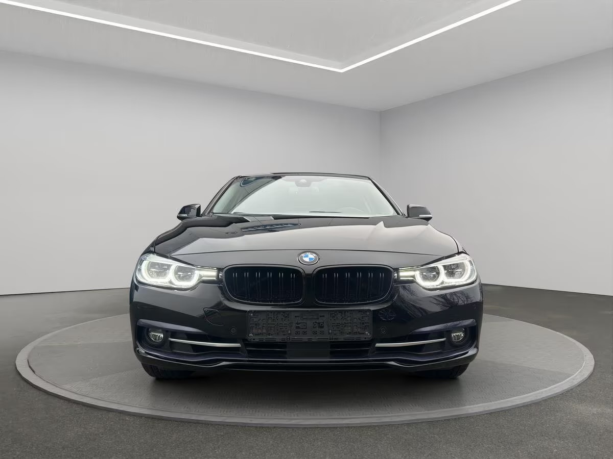 BMW 330 i Touring Sport-Line LED HUD châssis électrique SHZAHK