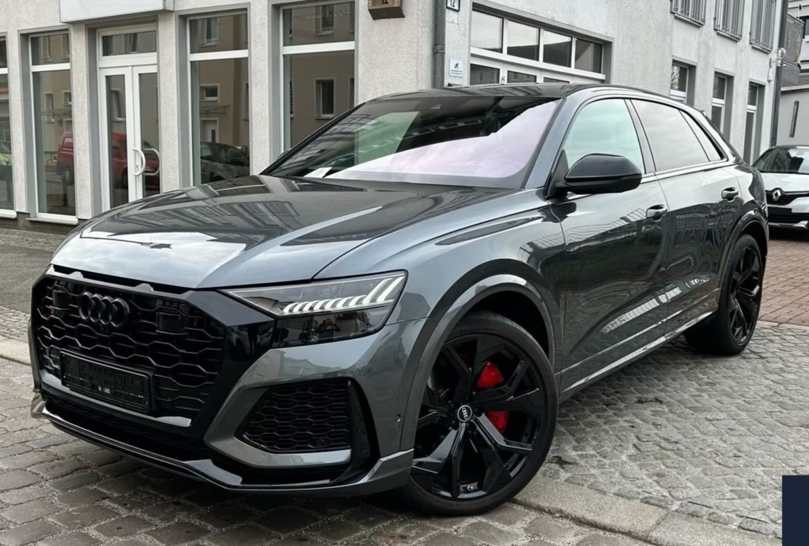 Audi RSQ8 4.0 TFSI QUT MATRIX PANO CARBON HUD 36