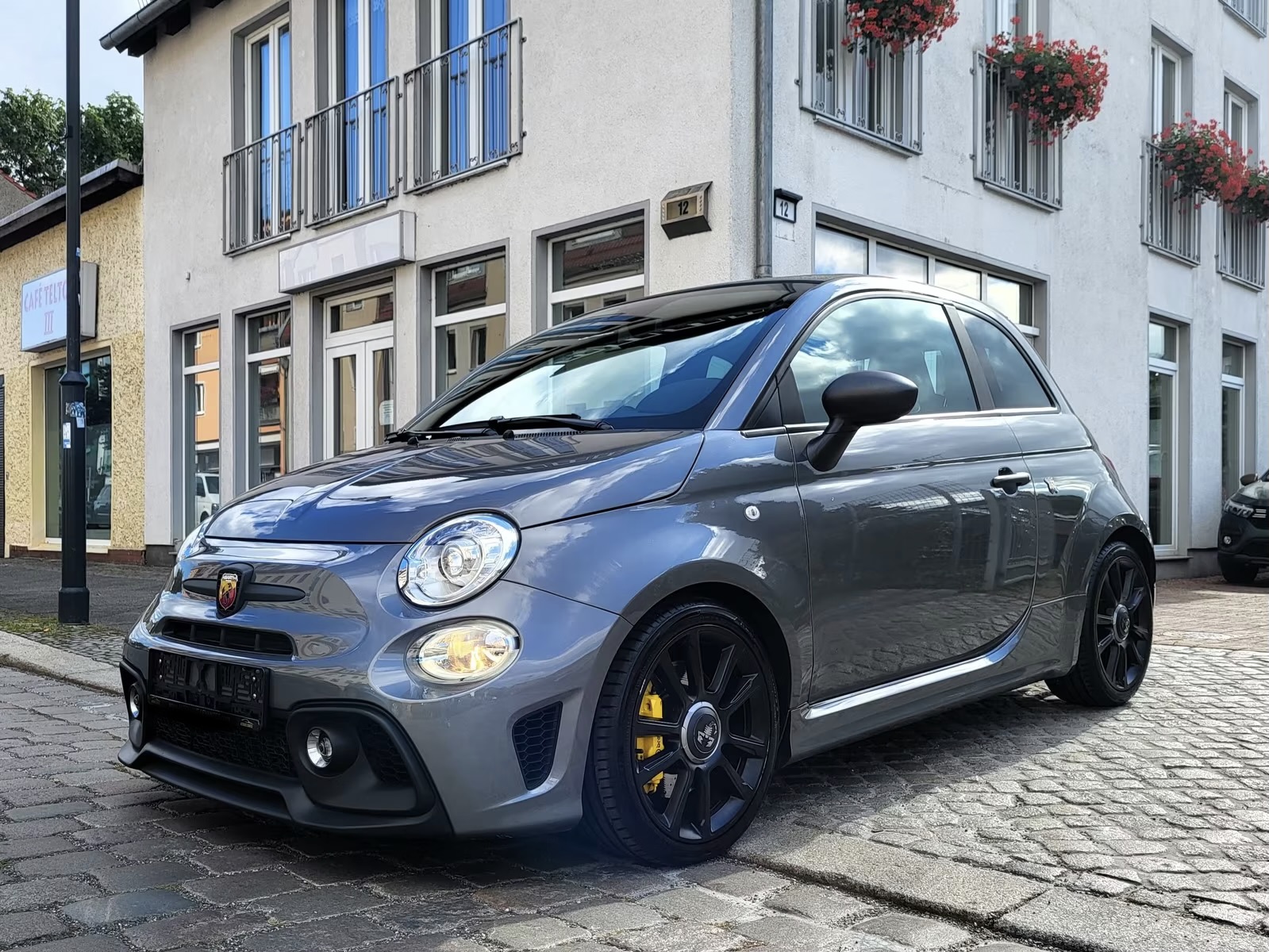 Abarth 695C CABRIO BREMBO BEATS SP.ABWATER NAVI LED